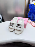 Pre Order Luxury Logo Fluffy Slipper (2 Colours)