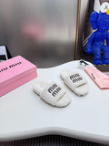Pre Order Luxury Logo Fluffy Slipper (2 Colours)